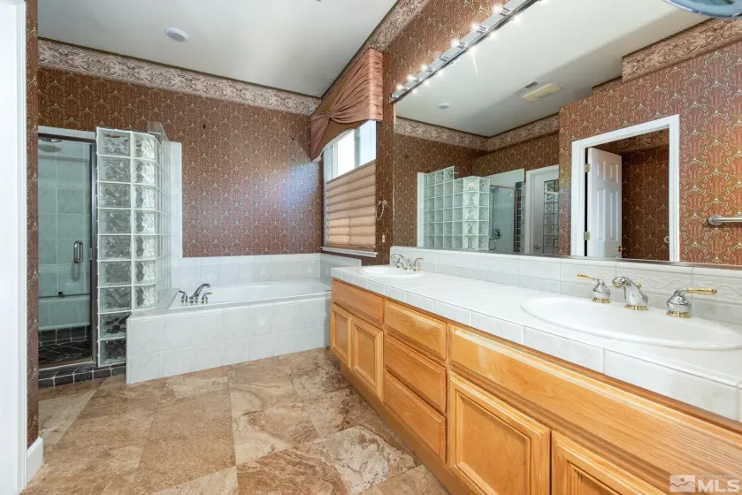 706 Norfolk, Carson City, Nevada 89703, 3 Bedrooms Bedrooms, ,3 BathroomsBathrooms,Residential,Residential,Norfolk,250006297
