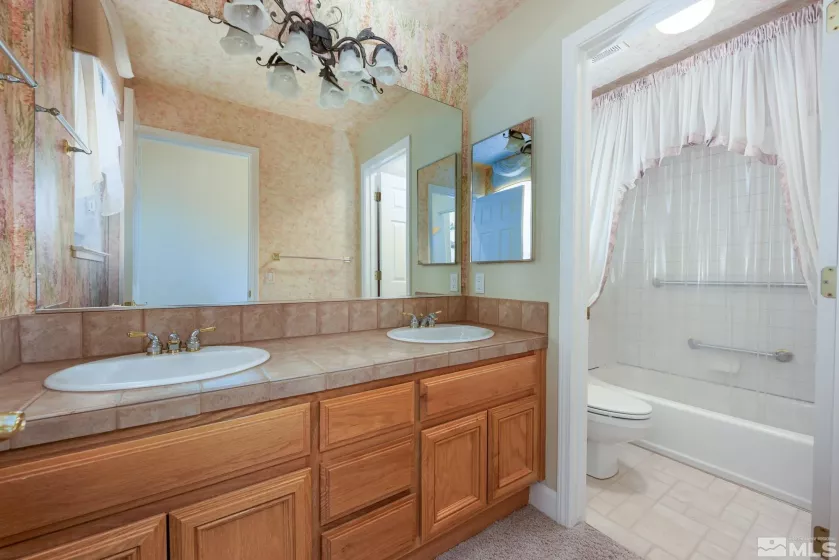 706 Norfolk, Carson City, Nevada 89703, 3 Bedrooms Bedrooms, ,3 BathroomsBathrooms,Residential,Residential,Norfolk,250006297
