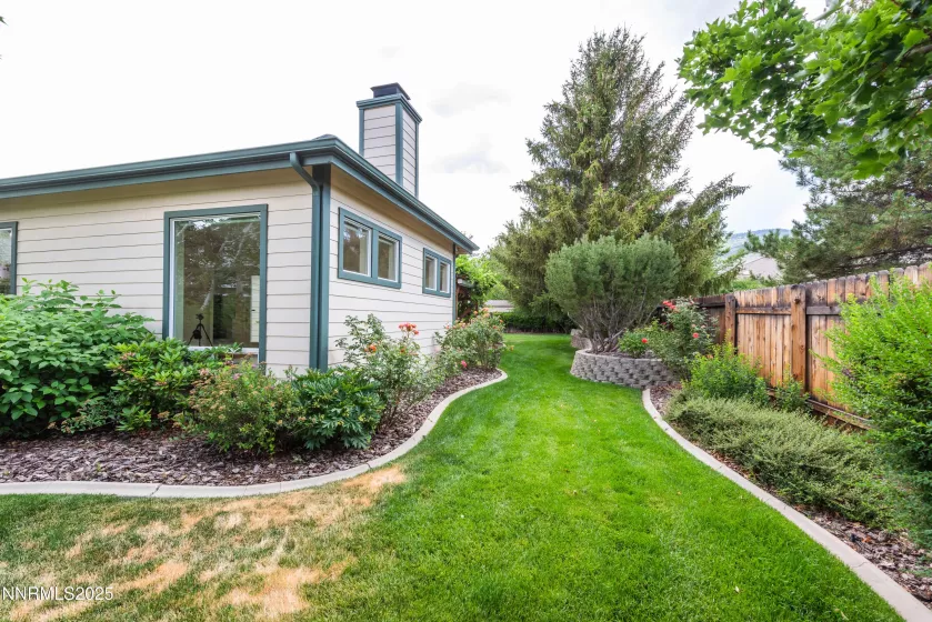 706 Norfolk, Carson City, Nevada 89703, 3 Bedrooms Bedrooms, ,3 BathroomsBathrooms,Residential,Residential,Norfolk,250006297