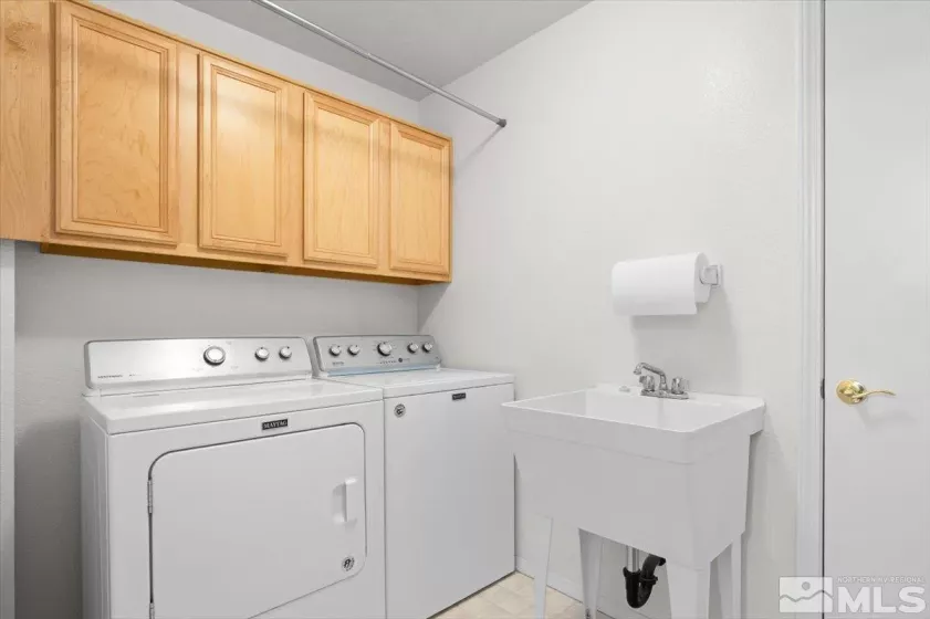 15524 Quicksilver, Reno, Nevada 89511, 4 Bedrooms Bedrooms, ,3 BathroomsBathrooms,Residential,Residential,Quicksilver,250006300