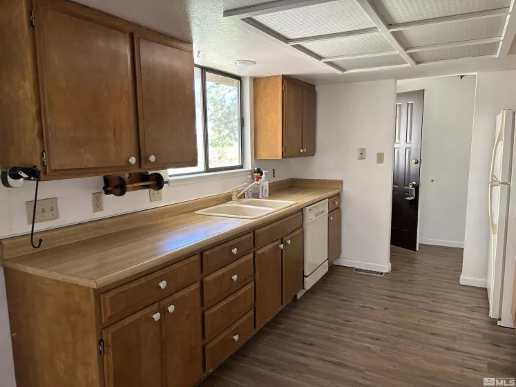 759 Palmwood, Sparks, Nevada 89434, 3 Bedrooms Bedrooms, ,2 BathroomsBathrooms,Residential,Residential,Palmwood,250006332