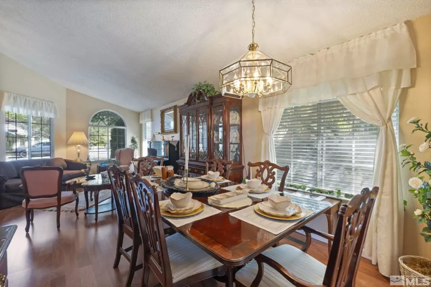 4356 Roundstone, Sparks, Nevada 89434, 4 Bedrooms Bedrooms, ,2 BathroomsBathrooms,Residential,Residential,Roundstone,250006334