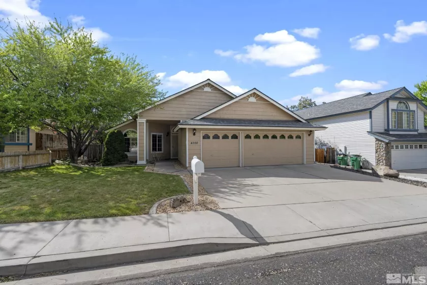 4356 Roundstone, Sparks, Nevada 89434, 4 Bedrooms Bedrooms, ,2 BathroomsBathrooms,Residential,Residential,Roundstone,250006334