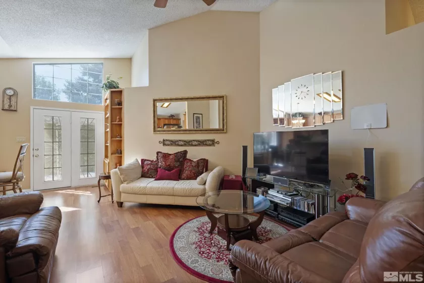 4356 Roundstone, Sparks, Nevada 89434, 4 Bedrooms Bedrooms, ,2 BathroomsBathrooms,Residential,Residential,Roundstone,250006334
