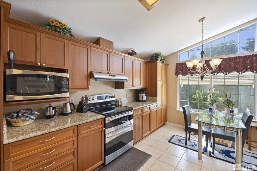 4356 Roundstone, Sparks, Nevada 89434, 4 Bedrooms Bedrooms, ,2 BathroomsBathrooms,Residential,Residential,Roundstone,250006334