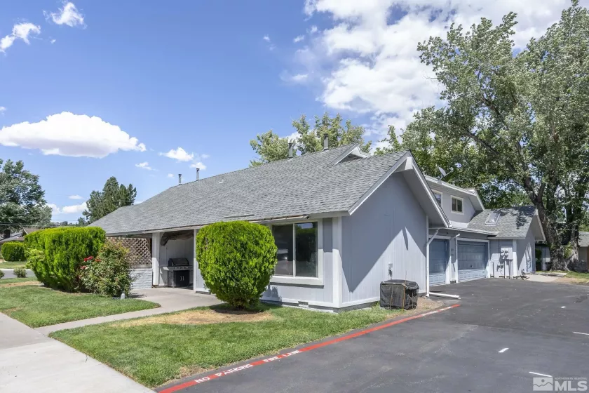 2390 Oppio, Sparks, Nevada 89431, 2 Bedrooms Bedrooms, ,2 BathroomsBathrooms,Residential,Residential,Oppio,250006335