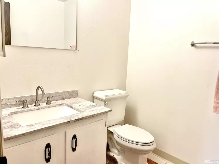 2390 Oppio, Sparks, Nevada 89431, 2 Bedrooms Bedrooms, ,2 BathroomsBathrooms,Residential,Residential,Oppio,250006335
