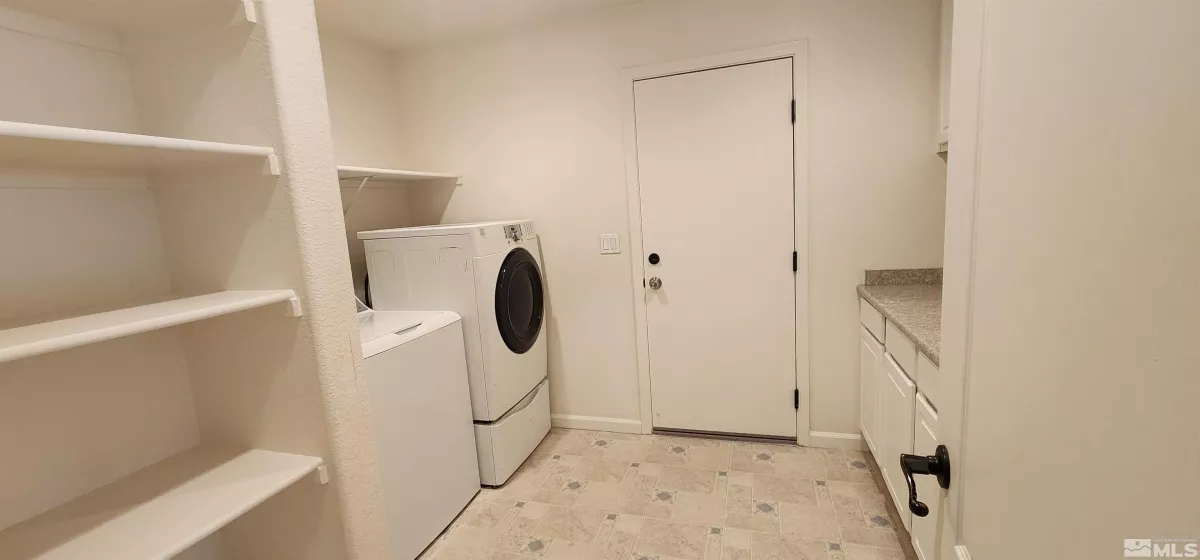 18323 Panda Bear, Reno, Nevada 89508, 4 Bedrooms Bedrooms, ,2 BathroomsBathrooms,Residential,Residential,Panda Bear,250006336