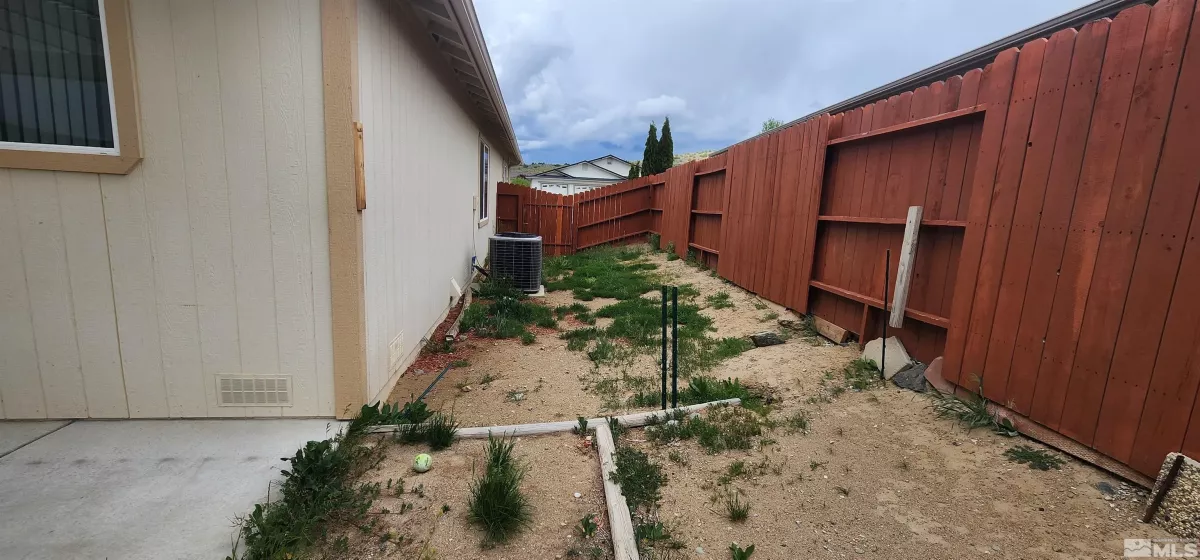 18323 Panda Bear, Reno, Nevada 89508, 4 Bedrooms Bedrooms, ,2 BathroomsBathrooms,Residential,Residential,Panda Bear,250006336