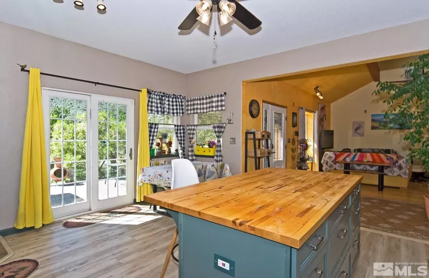 115 Chambers, Woodfords, California 96120, 4 Bedrooms Bedrooms, ,3 BathroomsBathrooms,Residential,Residential,Chambers,250006266