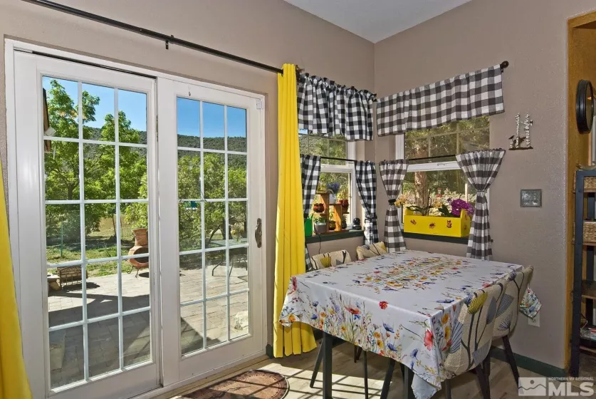 115 Chambers, Woodfords, California 96120, 4 Bedrooms Bedrooms, ,3 BathroomsBathrooms,Residential,Residential,Chambers,250006266