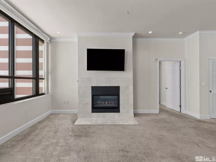 450 Arlington 1404, Reno, Nevada 89503, 2 Bedrooms Bedrooms, ,2 BathroomsBathrooms,Residential,Residential,Arlington 1404,250006341