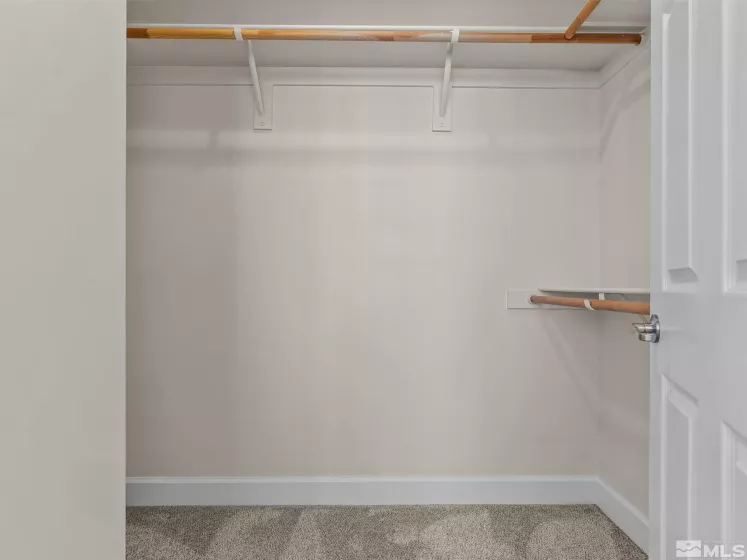 450 Arlington 1404, Reno, Nevada 89503, 2 Bedrooms Bedrooms, ,2 BathroomsBathrooms,Residential,Residential,Arlington 1404,250006341