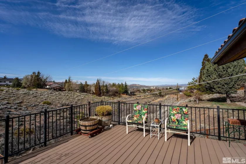 3075 Markridge, Reno, Nevada 89509, 5 Bedrooms Bedrooms, ,3 BathroomsBathrooms,Residential,Residential,Markridge,250006344