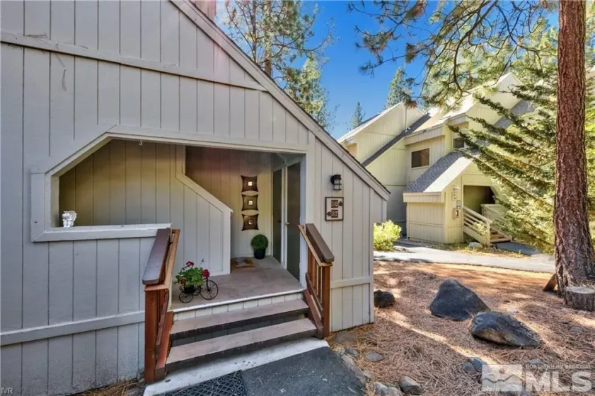 807 Alder, Incline Village, Nevada 89451, ,Residential Income,Residential,Alder,250006354