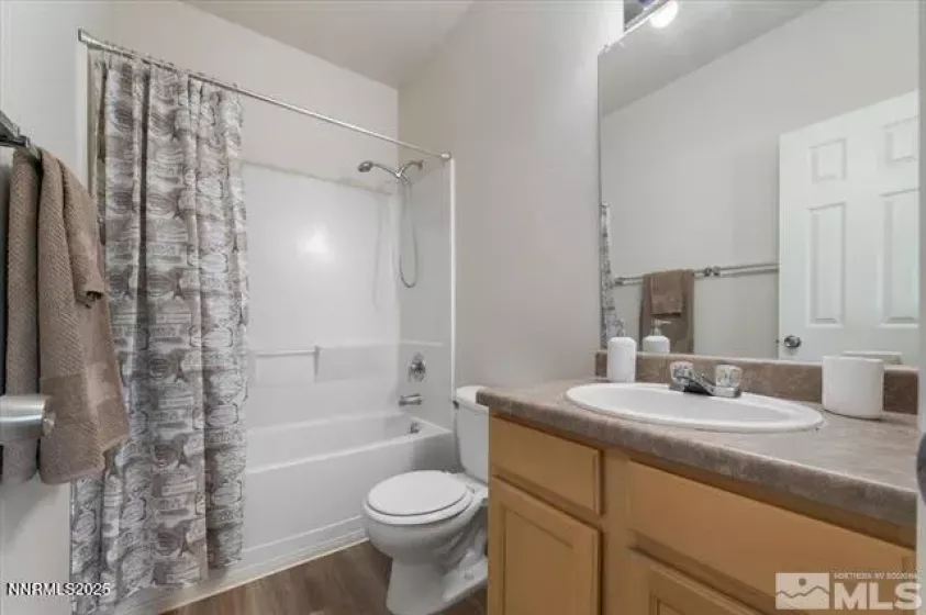 200 Talus, Reno, Nevada 89503, 4 Bedrooms Bedrooms, ,4 BathroomsBathrooms,Residential Lease,Manufactured,Talus,250006356