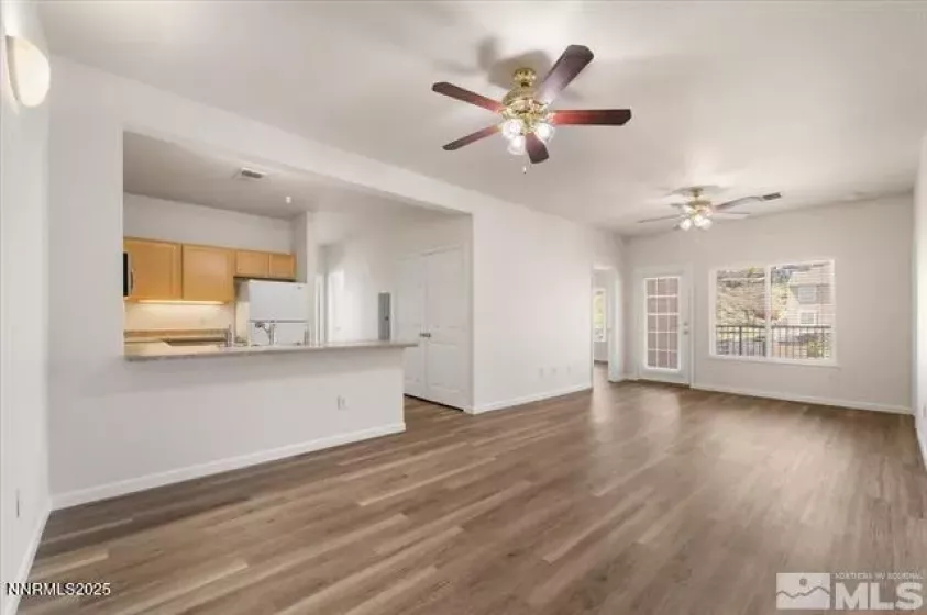 200 Talus, Reno, Nevada 89503, 4 Bedrooms Bedrooms, ,4 BathroomsBathrooms,Residential Lease,Manufactured,Talus,250006356