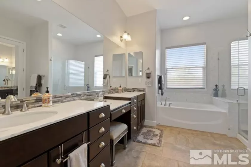 540 Shady Valley, Sparks, Nevada 89441, 4 Bedrooms Bedrooms, ,3 BathroomsBathrooms,Residential,Residential,Shady Valley,250006365