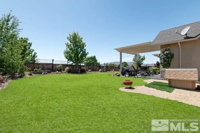 540 Shady Valley, Sparks, Nevada 89441, 4 Bedrooms Bedrooms, ,3 BathroomsBathrooms,Residential,Residential,Shady Valley,250006365