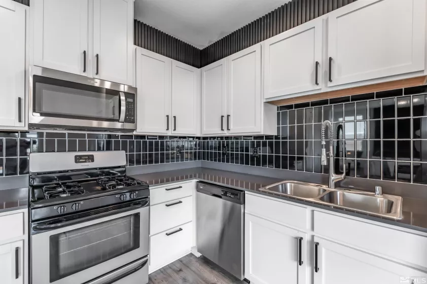 8855 Wolf Moon, Reno, Nevada 89506, 4 Bedrooms Bedrooms, ,3 BathroomsBathrooms,Residential,Residential,Wolf Moon,250006368