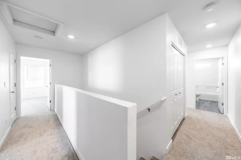 8855 Wolf Moon, Reno, Nevada 89506, 4 Bedrooms Bedrooms, ,3 BathroomsBathrooms,Residential,Residential,Wolf Moon,250006368