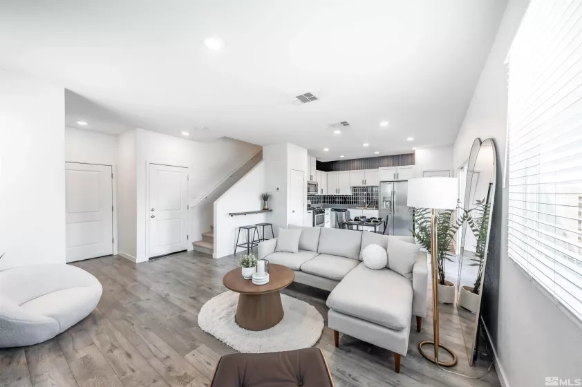 8855 Wolf Moon, Reno, Nevada 89506, 4 Bedrooms Bedrooms, ,3 BathroomsBathrooms,Residential,Residential,Wolf Moon,250006368