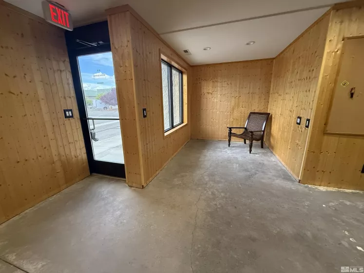 2562 Silver State, Minden, Nevada 89423, ,Commercial Sale,Residential,Silver State,250006326