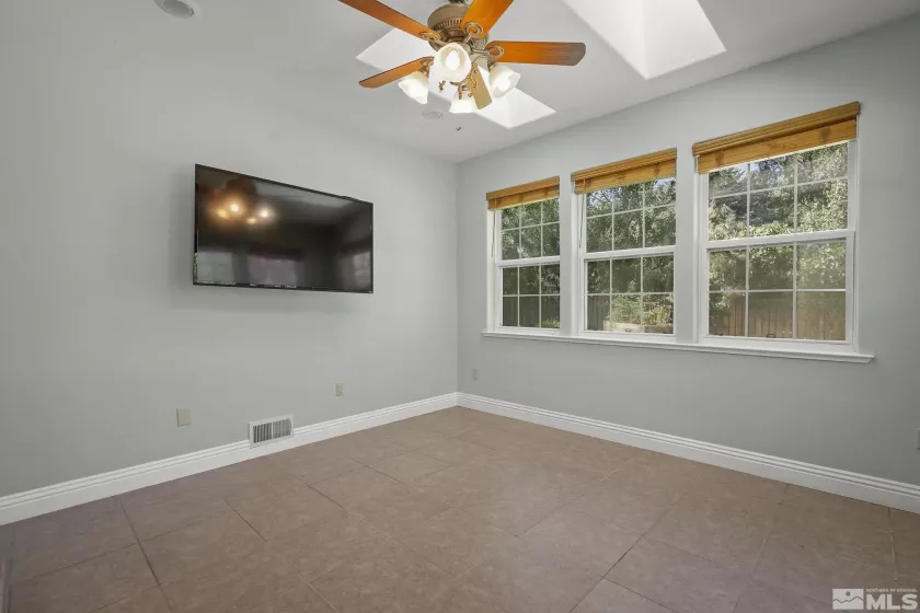 1520 Jones, Minden, Nevada 89423, 5 Bedrooms Bedrooms, ,3 BathroomsBathrooms,Residential,Residential,Jones,250006372