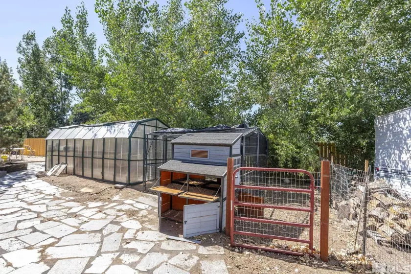 1520 Jones, Minden, Nevada 89423, 5 Bedrooms Bedrooms, ,3 BathroomsBathrooms,Residential,Residential,Jones,250006372