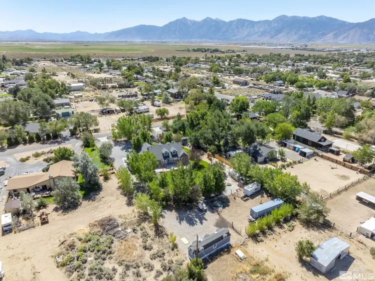 1520 Jones, Minden, Nevada 89423, 5 Bedrooms Bedrooms, ,3 BathroomsBathrooms,Residential,Residential,Jones,250006372
