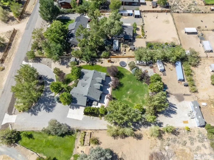 1520 Jones, Minden, Nevada 89423, 5 Bedrooms Bedrooms, ,3 BathroomsBathrooms,Residential,Residential,Jones,250006372