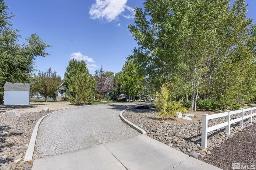 1520 Jones, Minden, Nevada 89423, 5 Bedrooms Bedrooms, ,3 BathroomsBathrooms,Residential,Residential,Jones,250006372