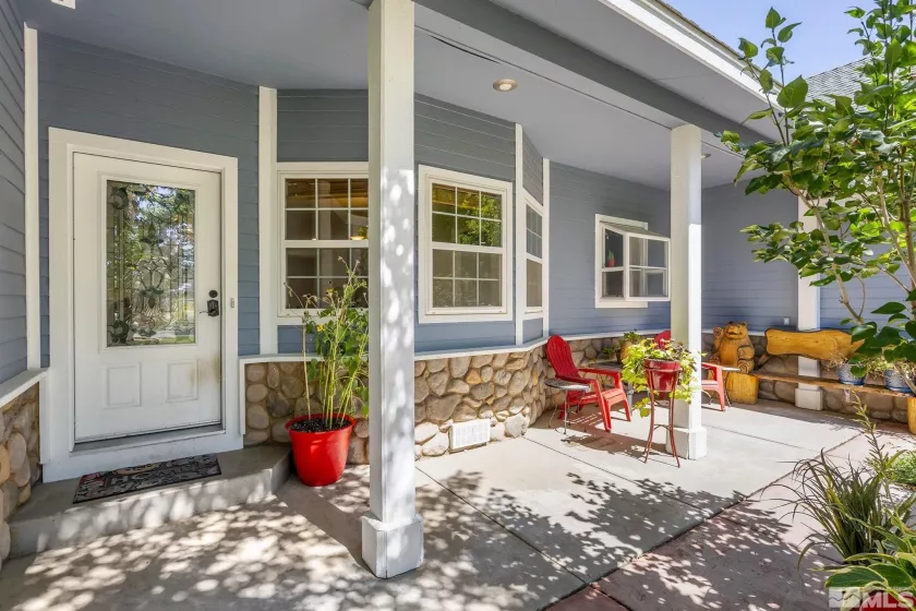 1520 Jones, Minden, Nevada 89423, 5 Bedrooms Bedrooms, ,3 BathroomsBathrooms,Residential,Residential,Jones,250006372