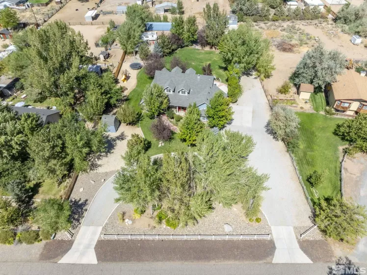1520 Jones, Minden, Nevada 89423, 5 Bedrooms Bedrooms, ,3 BathroomsBathrooms,Residential,Residential,Jones,250006372