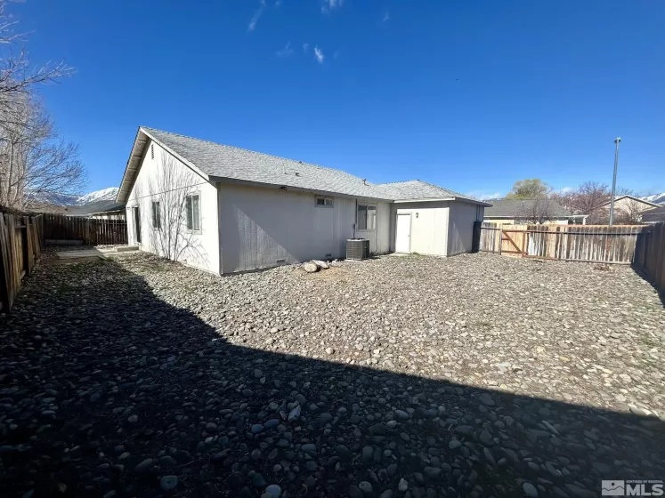 1447 Marion Russell, Gardnerville, Nevada 89410, 3 Bedrooms Bedrooms, ,2 BathroomsBathrooms,Residential,Residential,Marion Russell,250006373