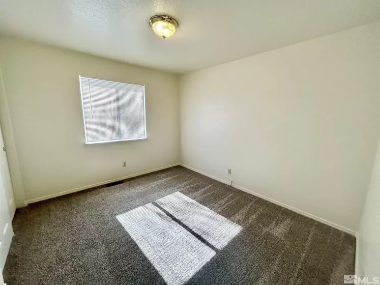 1447 Marion Russell, Gardnerville, Nevada 89410, 3 Bedrooms Bedrooms, ,2 BathroomsBathrooms,Residential,Residential,Marion Russell,250006373