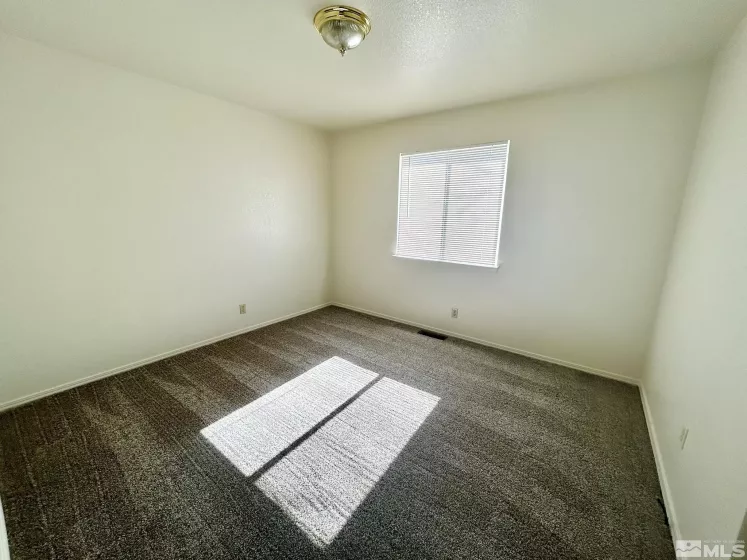 1447 Marion Russell, Gardnerville, Nevada 89410, 3 Bedrooms Bedrooms, ,2 BathroomsBathrooms,Residential,Residential,Marion Russell,250006373