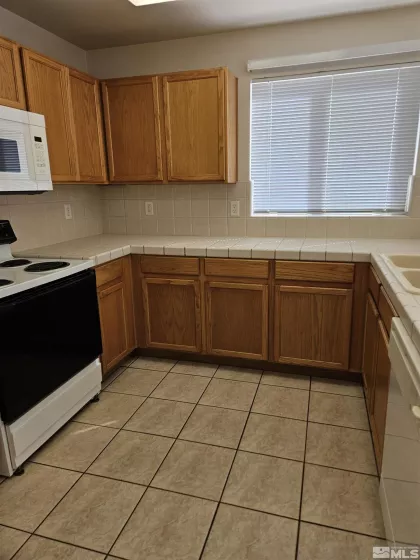9995 Brightridge, Reno, Nevada 89506, 3 Bedrooms Bedrooms, ,3 BathroomsBathrooms,Residential,Residential,Brightridge,250006371