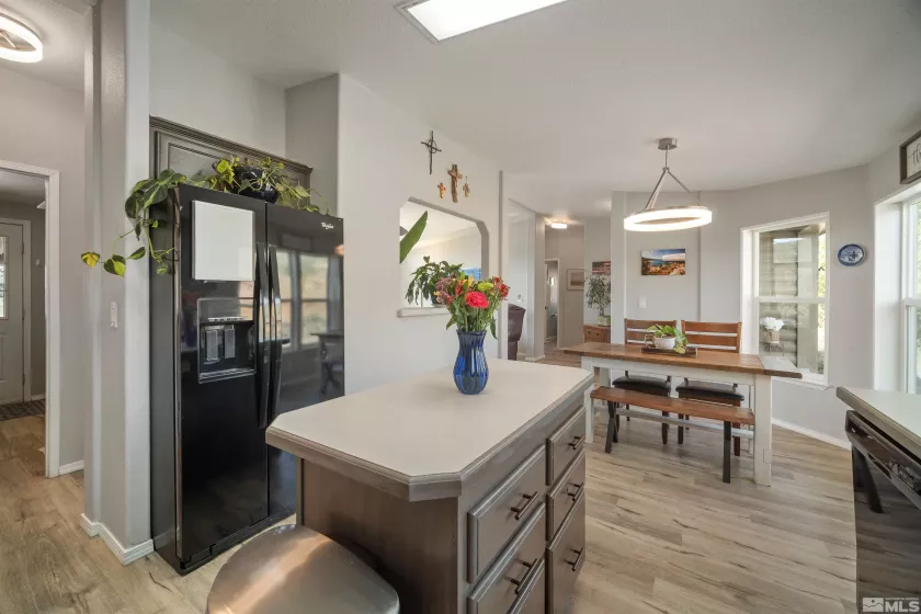 13705 Red Rock, Reno, Nevada 89508, 3 Bedrooms Bedrooms, ,2 BathroomsBathrooms,Residential,Residential,Red Rock,250006375