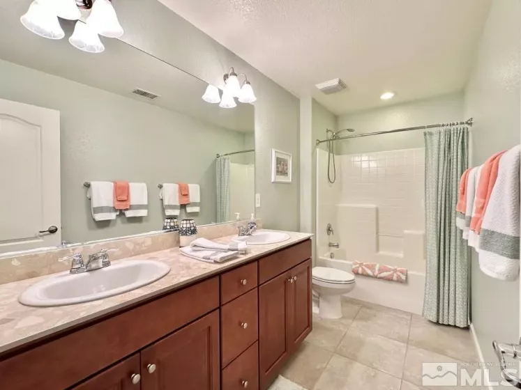 4046 Wisdom, Sparks, Nevada 89436, 4 Bedrooms Bedrooms, ,3 BathroomsBathrooms,Residential,Residential,Wisdom,250005904