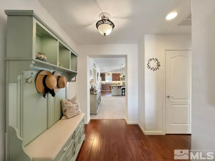 4046 Wisdom, Sparks, Nevada 89436, 4 Bedrooms Bedrooms, ,3 BathroomsBathrooms,Residential,Residential,Wisdom,250005904