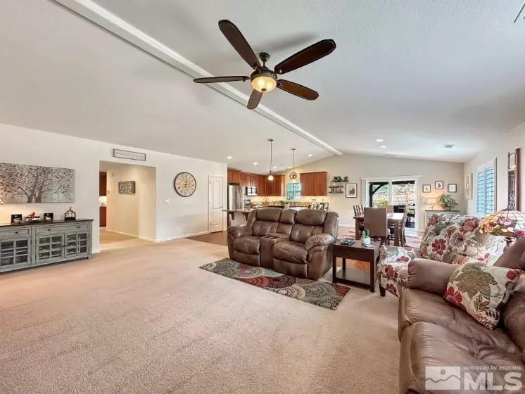 4046 Wisdom, Sparks, Nevada 89436, 4 Bedrooms Bedrooms, ,3 BathroomsBathrooms,Residential,Residential,Wisdom,250005904