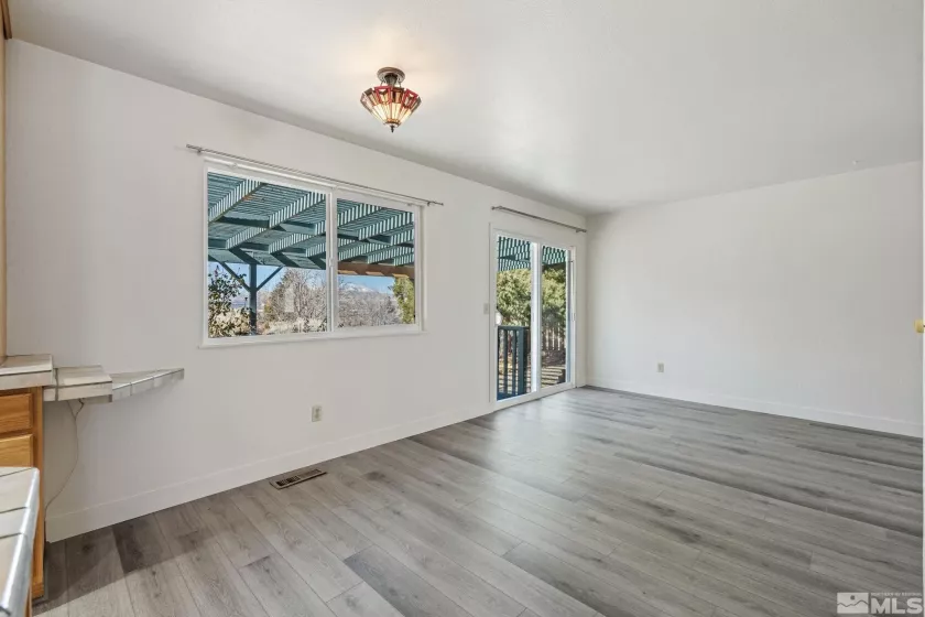 2285 Silky Sullivan, Reno, Nevada 89502, 4 Bedrooms Bedrooms, ,3 BathroomsBathrooms,Residential,Residential,Silky Sullivan,250001454