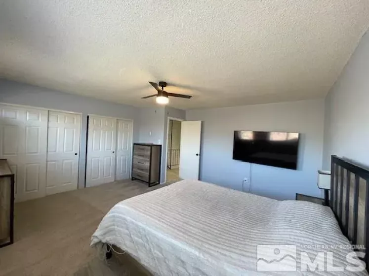 562 Smithridge, Reno, Nevada 89502, 2 Bedrooms Bedrooms, ,2 BathroomsBathrooms,Residential,Residential,Smithridge,250000926