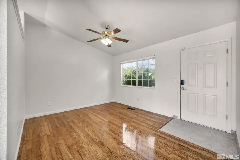 6390 Mohegan, Sun Valley, Nevada 89433, 3 Bedrooms Bedrooms, ,2 BathroomsBathrooms,Residential,Residential,Mohegan,250006434