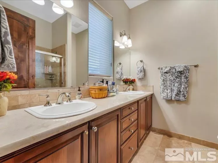 1120 Zolezzi, Reno, Nevada 89511, 3 Bedrooms Bedrooms, ,4 BathroomsBathrooms,Residential,Residential,Zolezzi,250006442