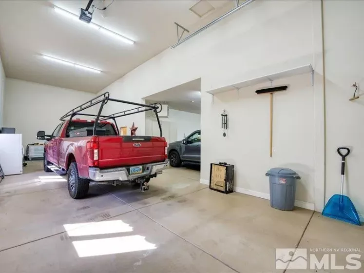 1120 Zolezzi, Reno, Nevada 89511, 3 Bedrooms Bedrooms, ,4 BathroomsBathrooms,Residential,Residential,Zolezzi,250006442