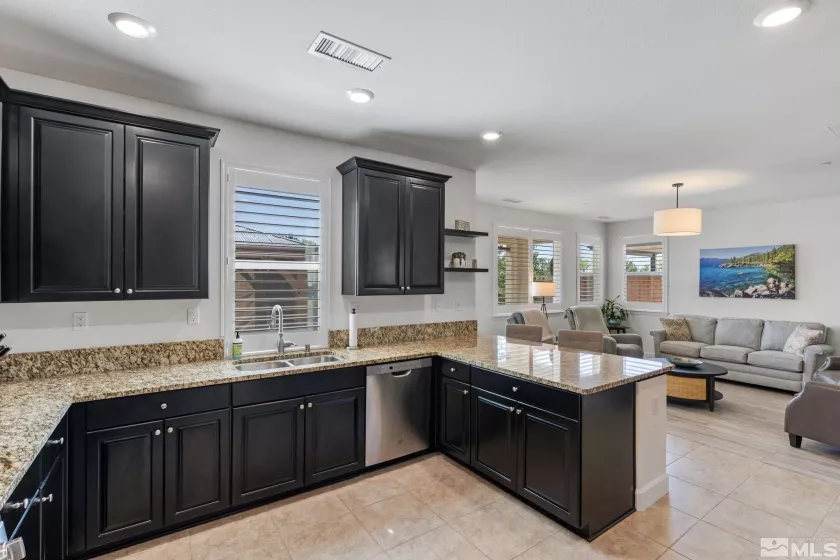 3097 Livorno, Sparks, Nevada 89434, 4 Bedrooms Bedrooms, ,3 BathroomsBathrooms,Residential,Residential,Livorno,250006450