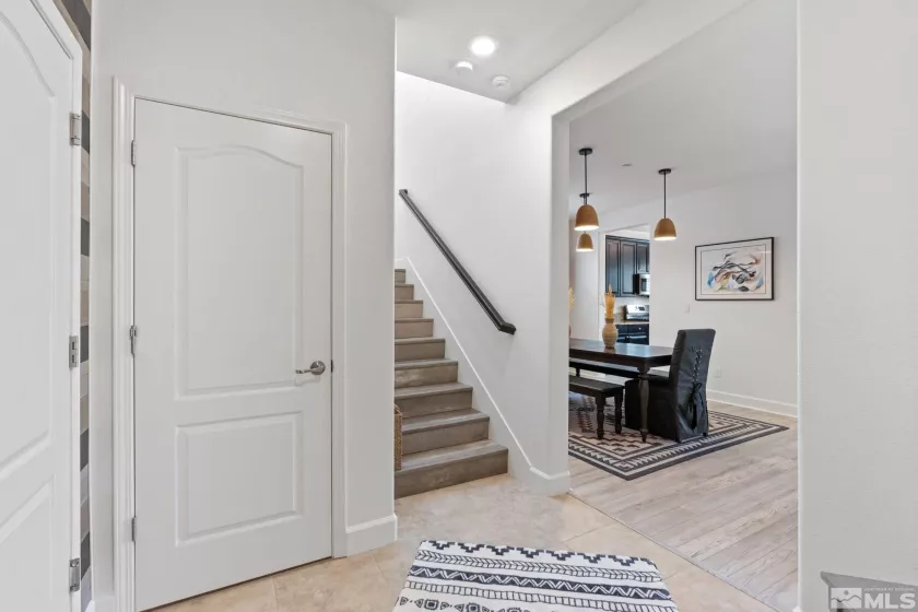 3097 Livorno, Sparks, Nevada 89434, 4 Bedrooms Bedrooms, ,3 BathroomsBathrooms,Residential,Residential,Livorno,250006450