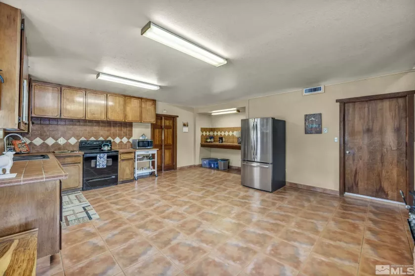 1131 Linda Anne, Gardnerville, Nevada 89410, 3 Bedrooms Bedrooms, ,3 BathroomsBathrooms,Residential,Residential,Linda Anne,250006457